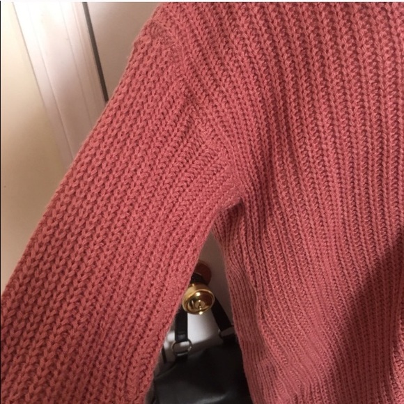 Women’s - Blush Pink Cardigan Zid Zad Pattern On Back - Picture 3 of 4